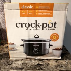 4 Qt Slow Cooker 
