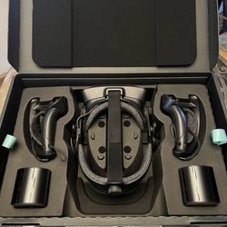 Valve Index Headset Full Kit With Base Stations And Controllers -Used