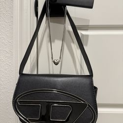Diesel 1Dr Logo Plaque Shoulder Bag