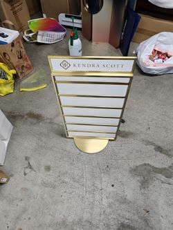 New Bronze Rotating Jewelry Display Stand