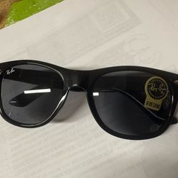 Black Sun Glasses