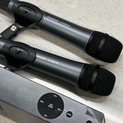 Sennheiser XS Wireless 1 Dual Mic System 835