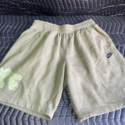 Nike Men's Sportswear Club Fleece Shorts Standard Fit Green Size size medium DQ4659-222