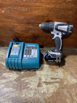 MAKITA CORDLESS DRILL LXFD01