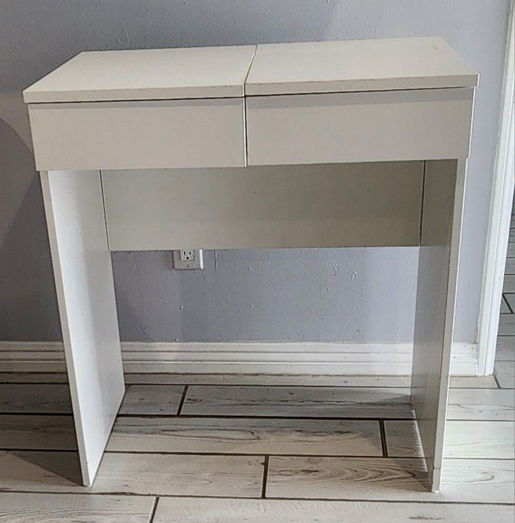 White Vanity / Desk