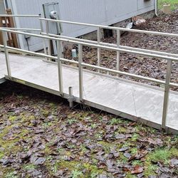 16-foot aluminum ramp