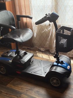 Mobility scooter