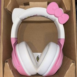 Hello Kitty Razer Headset