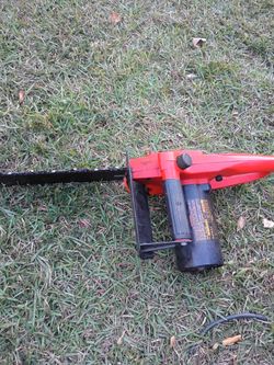 Brand new chainsaw