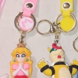 Mario - Princess & King Koopa Key Ring-chain