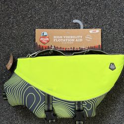 Large Dog Life Jacket. High Visibility. 
