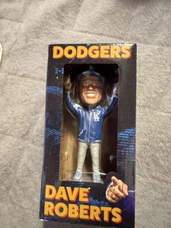 dave robert’s bobble head
