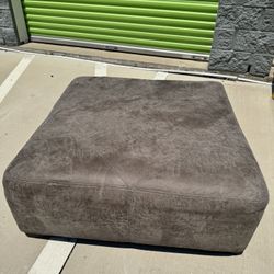 Tan Ottoman 