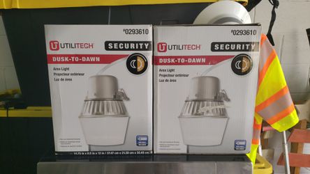 Two Dusk-To-Dawn Security Area Light (Never used)