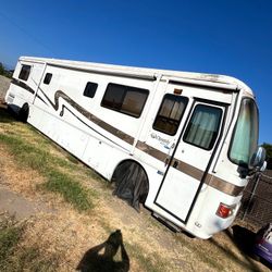 Dynasty Monaco RV Diesel 