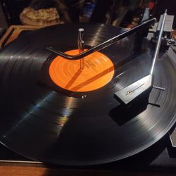 15 VINYL ALBUMS LOT OF R&B AND JAZZ $240 FINAL PRICE READ DESCRIPTION AND SEE ALL PICTURES 