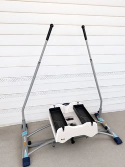 Aeroski Exercise Machine