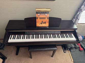 Yamaha YDP-223 piano