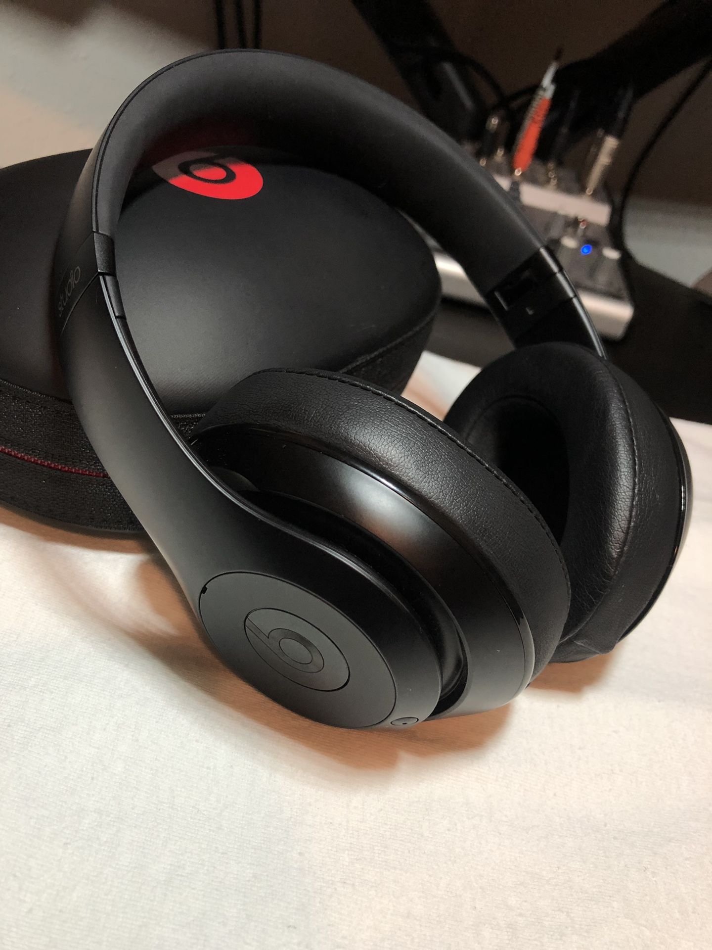 Brand New Beats Studio 2 ( Wired )