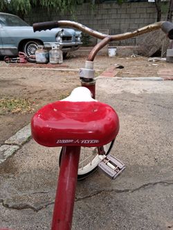 Radio flyer tricycle