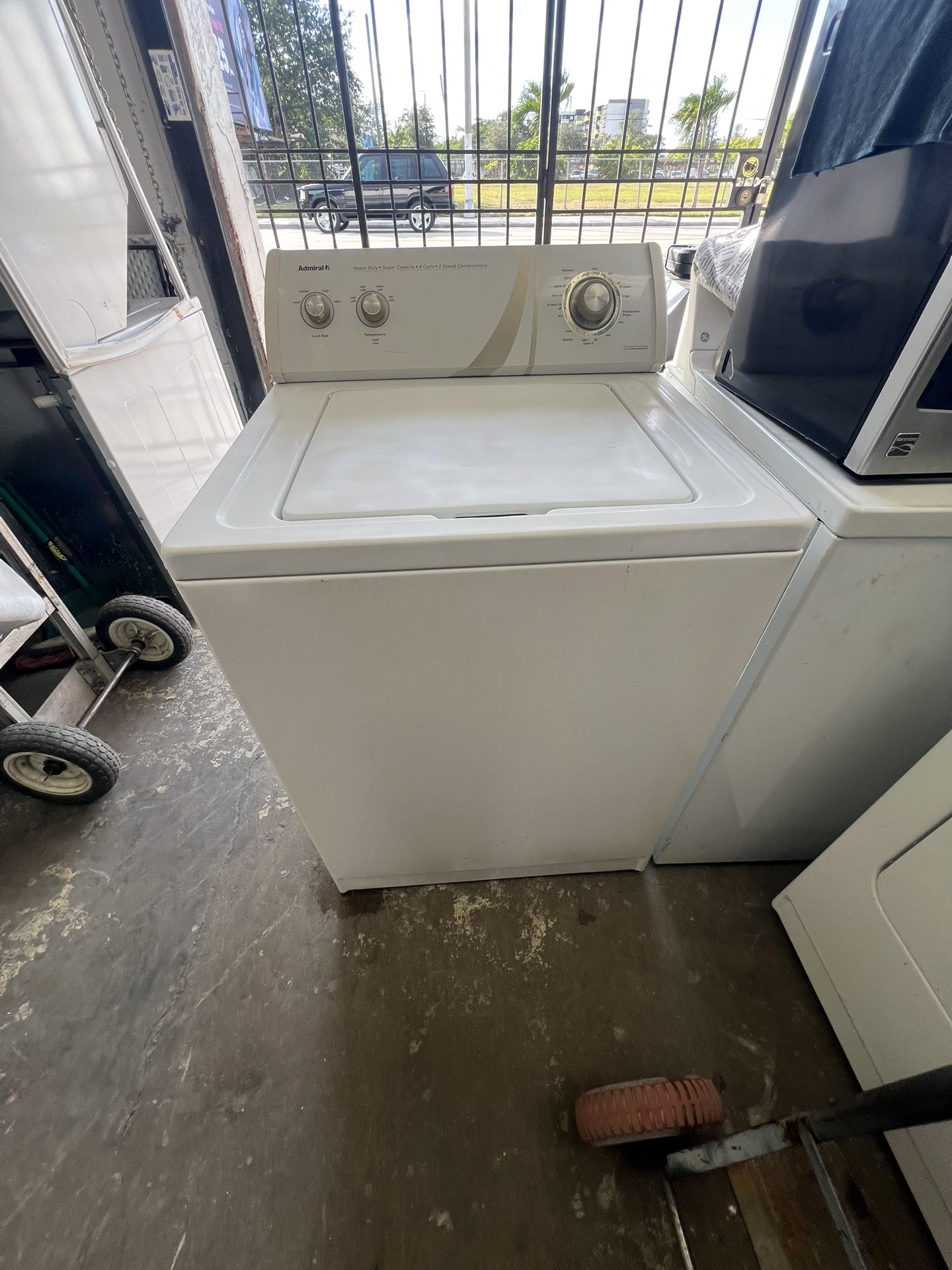 Washer Machine 27 “ Wides 