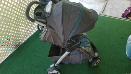 STROLLER