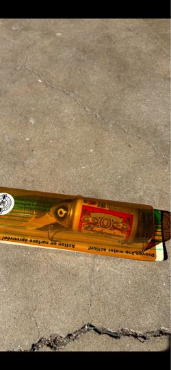 Budweiser fishing pole & lure