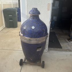 Giant Kamodo grill