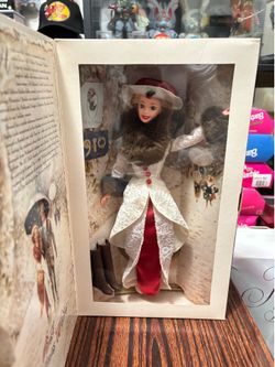 Mattel Barbie Hallmark Special Edition Holiday Memories Doll