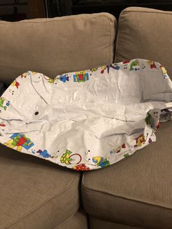 Travel bathtub for babies.