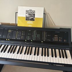 Yamaha Portatone Electonic keyboard