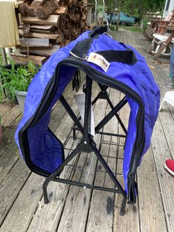 Quilted saddle, cover with handles and zippers