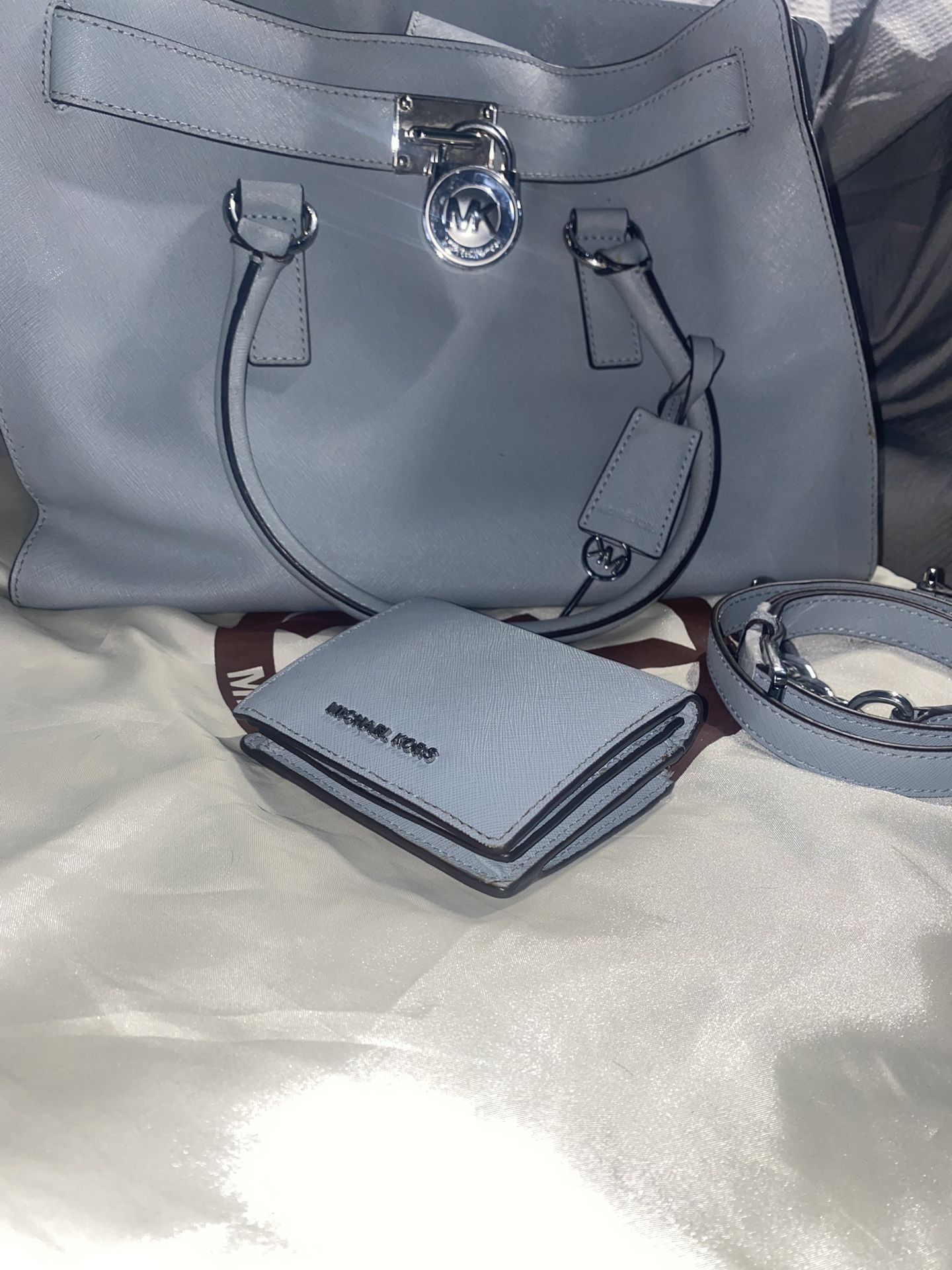 Michael Kors Dusty Blue Large Hamilton Purse & Small Bifold Wallet