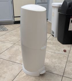 Diaper Genie diaper pail trash can