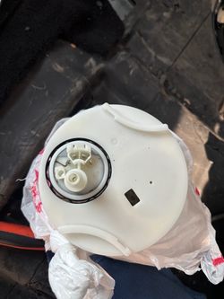 2012 S550 mercedes amg fuel pump