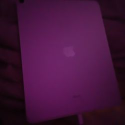 IPAD 13 INCH M2 CHIP NEW, 128 GB, WIFI ONLY OR UNBLOCK YOURSELF Comes With Free Original Long $30 Charger and Adapter Box, Comes In The Original Box,