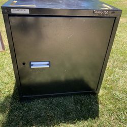 Storage Metal Cabinet With Shelves 