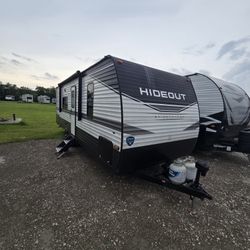 Used 2022 Keystone Rv Hideout 262bh