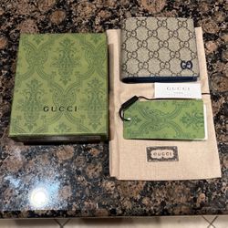 Brand New Double G Gucci Wallet! 