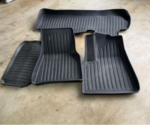 Tesla Model Y All-Weather Floor Mats Set + Frunk Mat - Like New