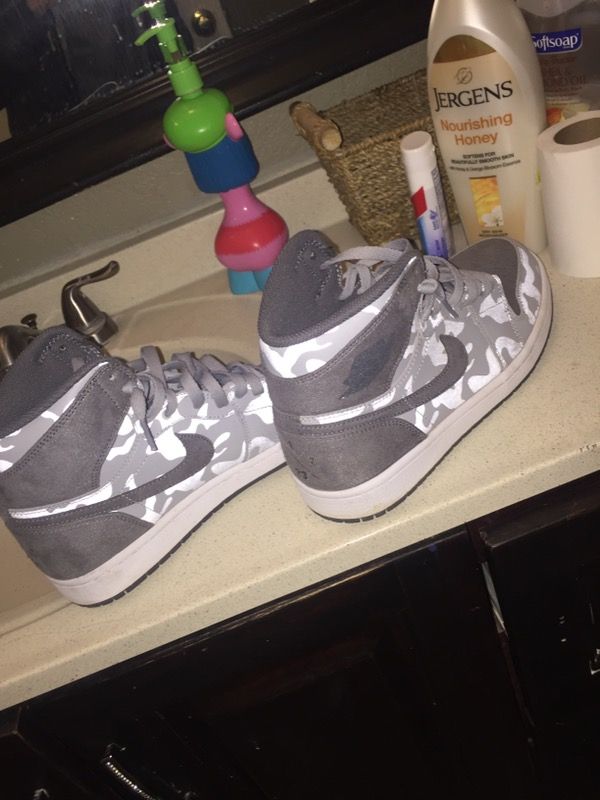 Nike shoes