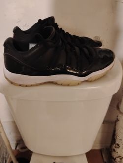 Jordan 11 Retro Low