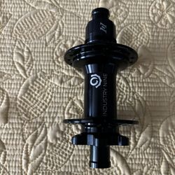 Industry Nine Hub 