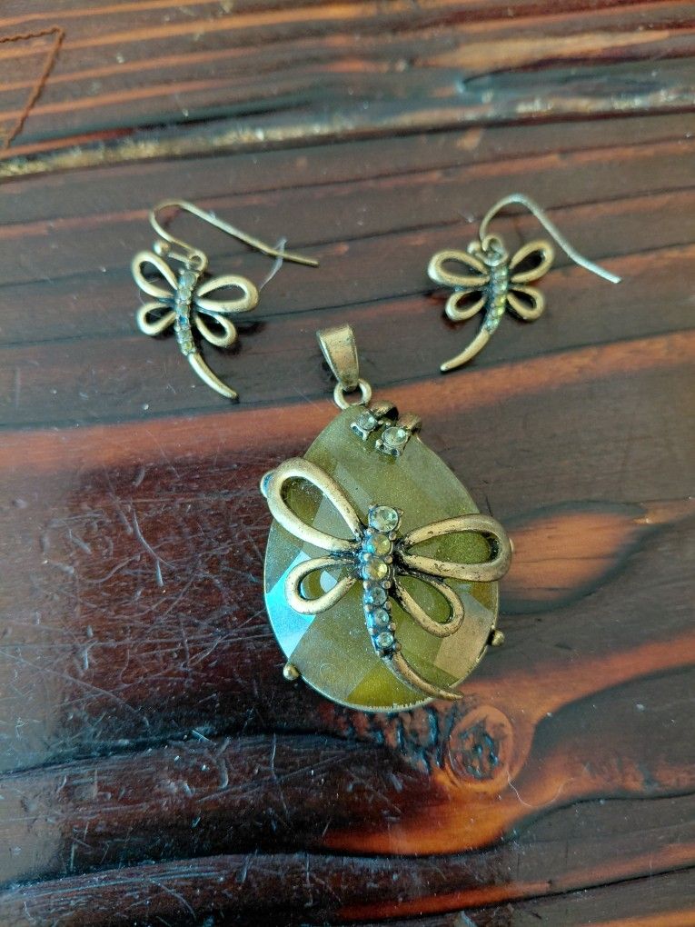 Dragonfly Earring And Pendant