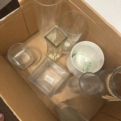 8 Glass vases & 1 Plant Pot