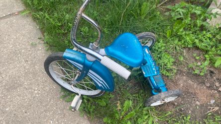kids trycicle