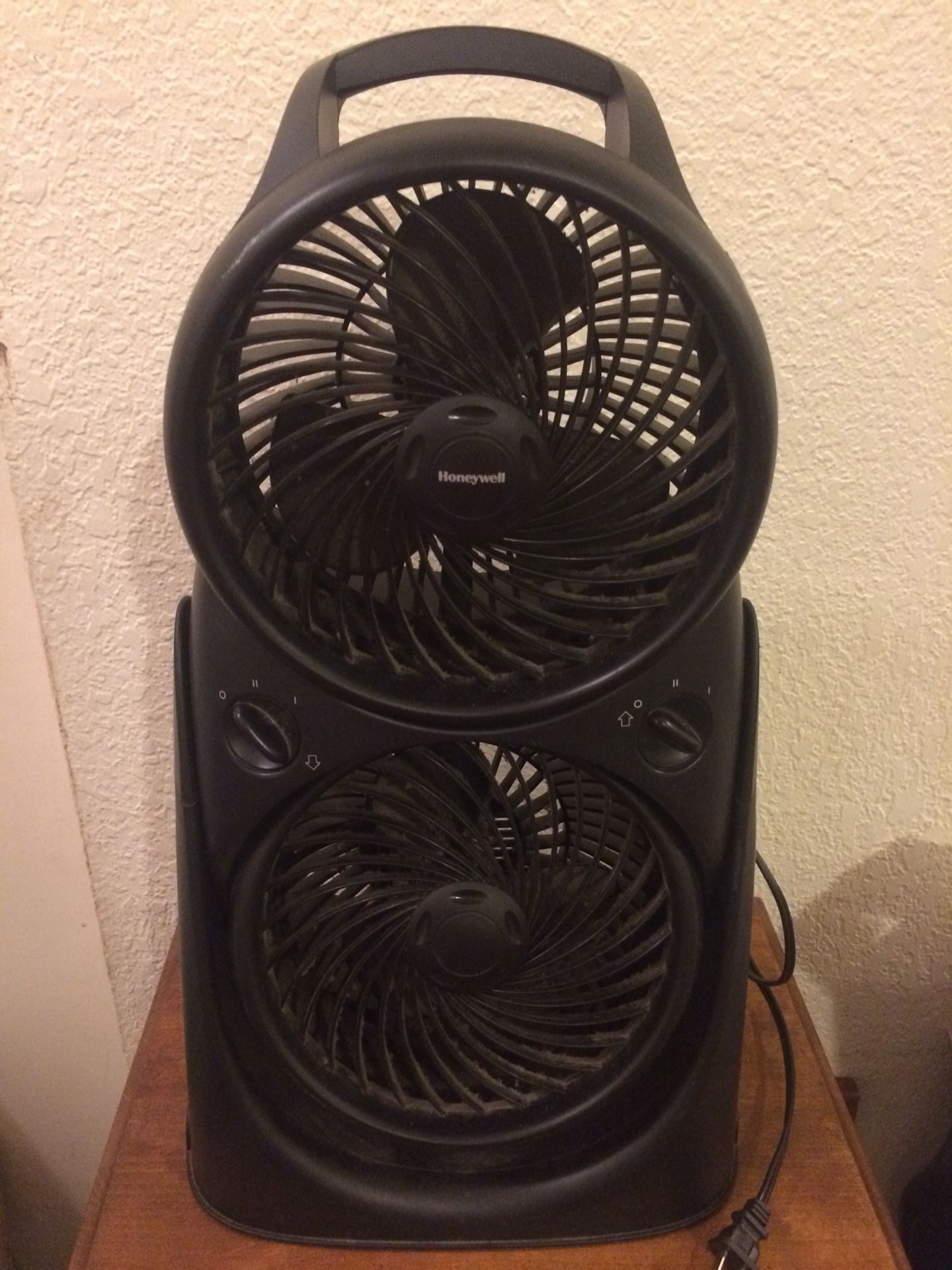 Honeywell Dual Turbo Floor Fan