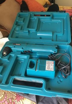 Desatornillador makita