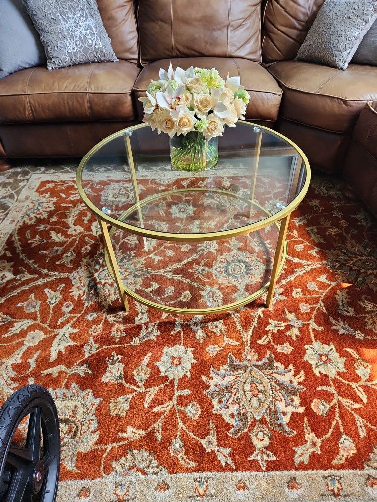 Round Coffee Table for Sale - $30