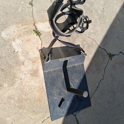 Floor Weight Puller With The Straps